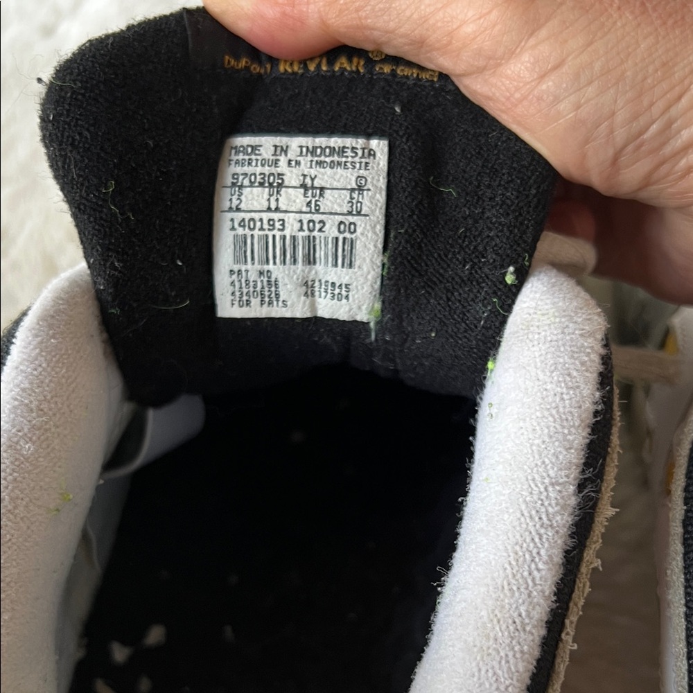 Nike Air Tennis Shoes size 12 - Picture 7 of 9